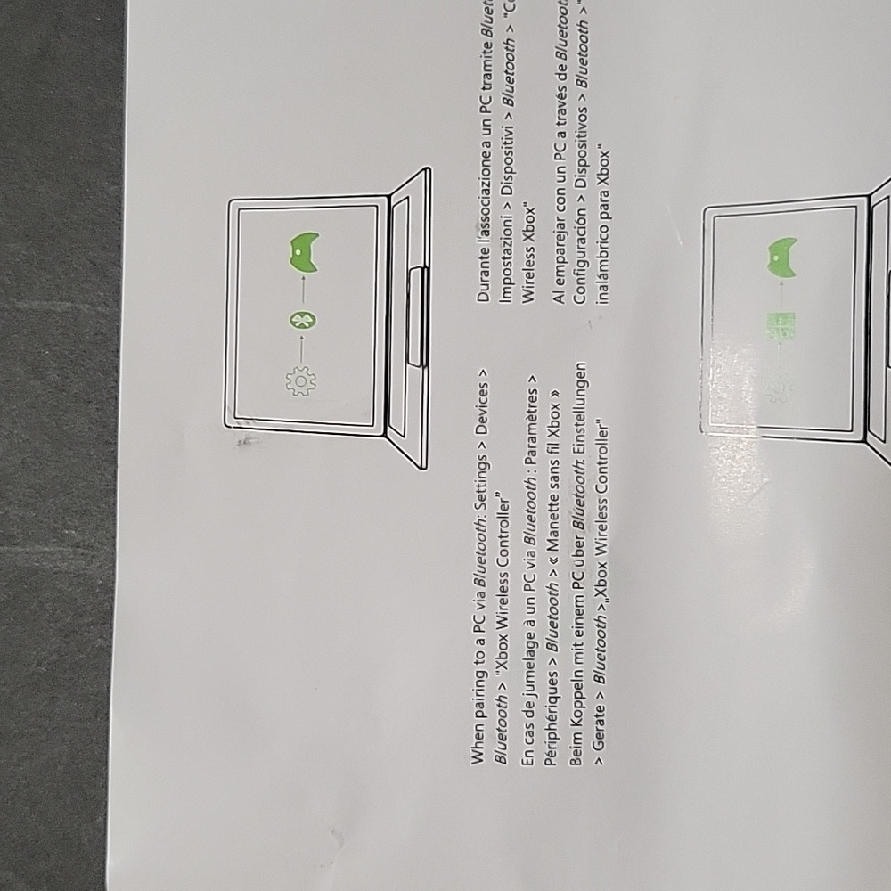 Gaming Controller [NIB] - Picture 6 of 11